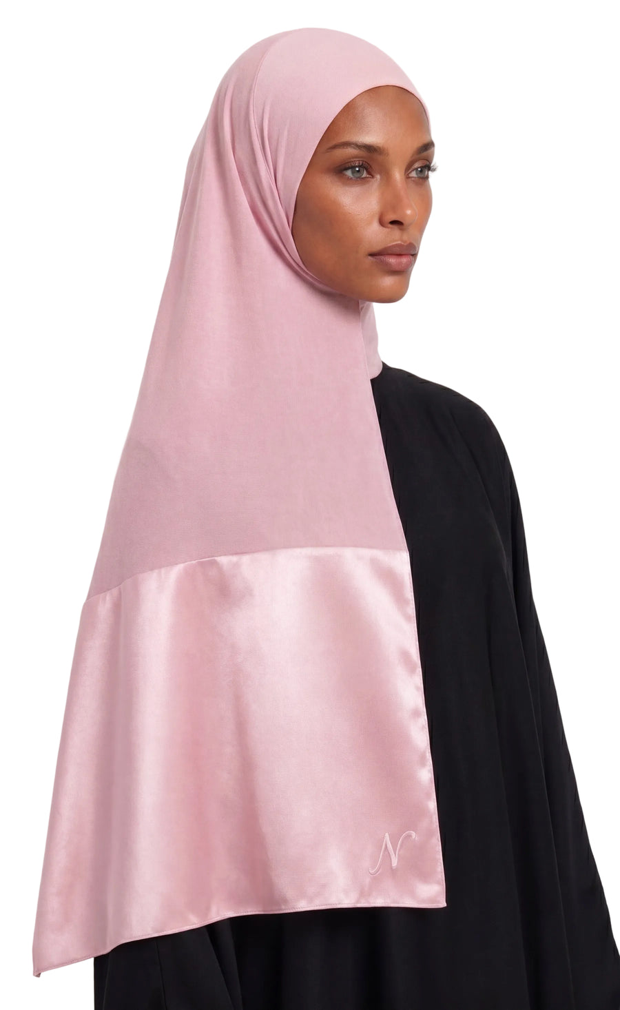 Hijab Modal Satin rose poudré, profil